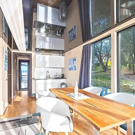 Houseboat Villa.nautica *