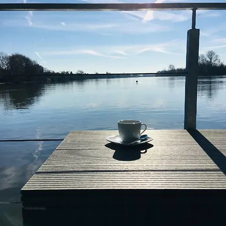 Houseboat Villa.nautica Вісбаден